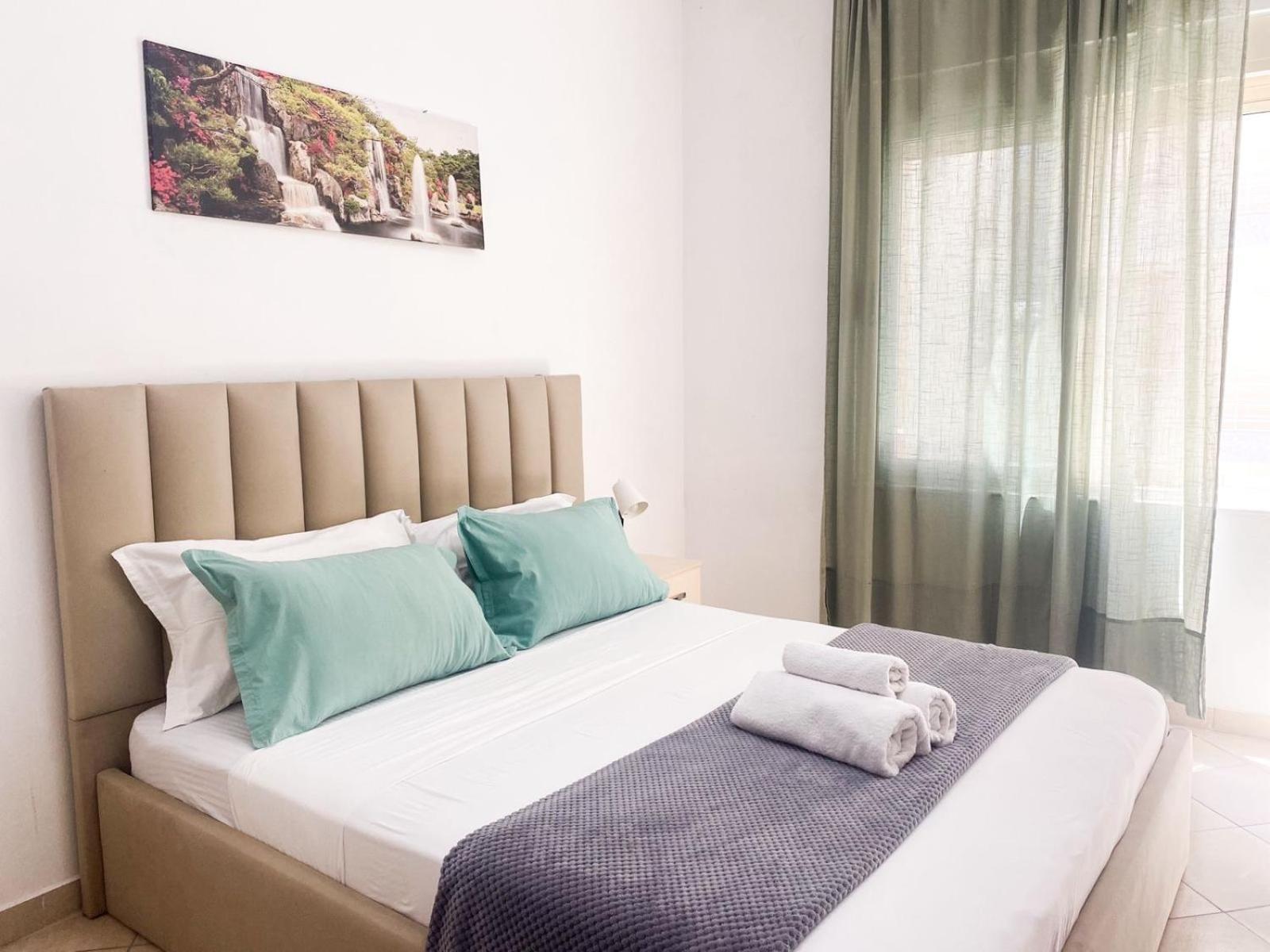 Lunasol Seaside Apartments Durrës Buitenkant foto