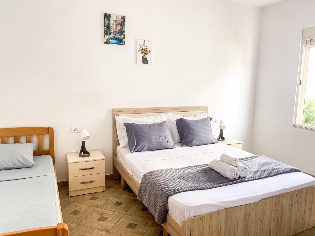 Lunasol Seaside Apartments Durrës Buitenkant foto